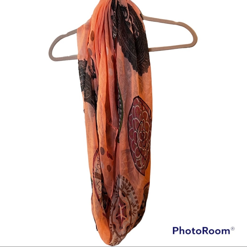Infinity Scarf. Coral